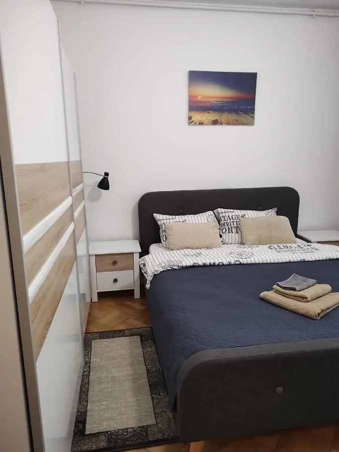 Nice Studio In Old Town 布加勒斯特 0*,